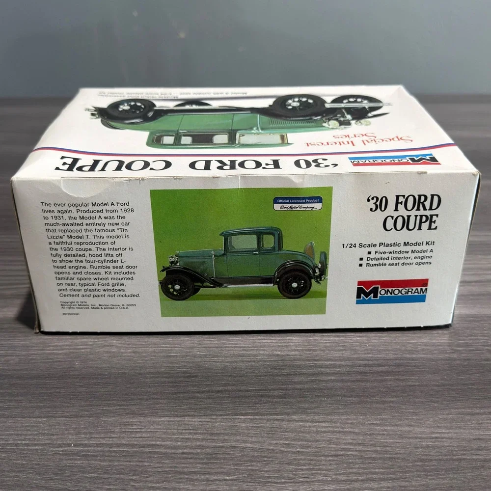 Monogram 30 Ford Coupe 1/24 Scale Plastic Model Kit Special Interest Series 7551